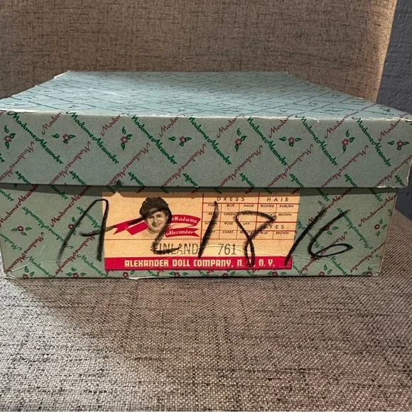 Madame Alexander Vintage Doll Finland 761 with box - Picture 2 of 10
